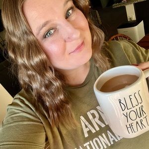 Meet your Posher, Jillienne